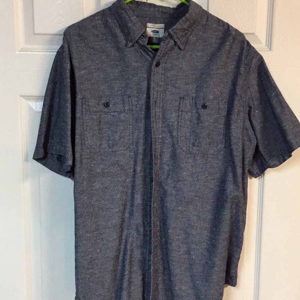 Old navy button down shirt